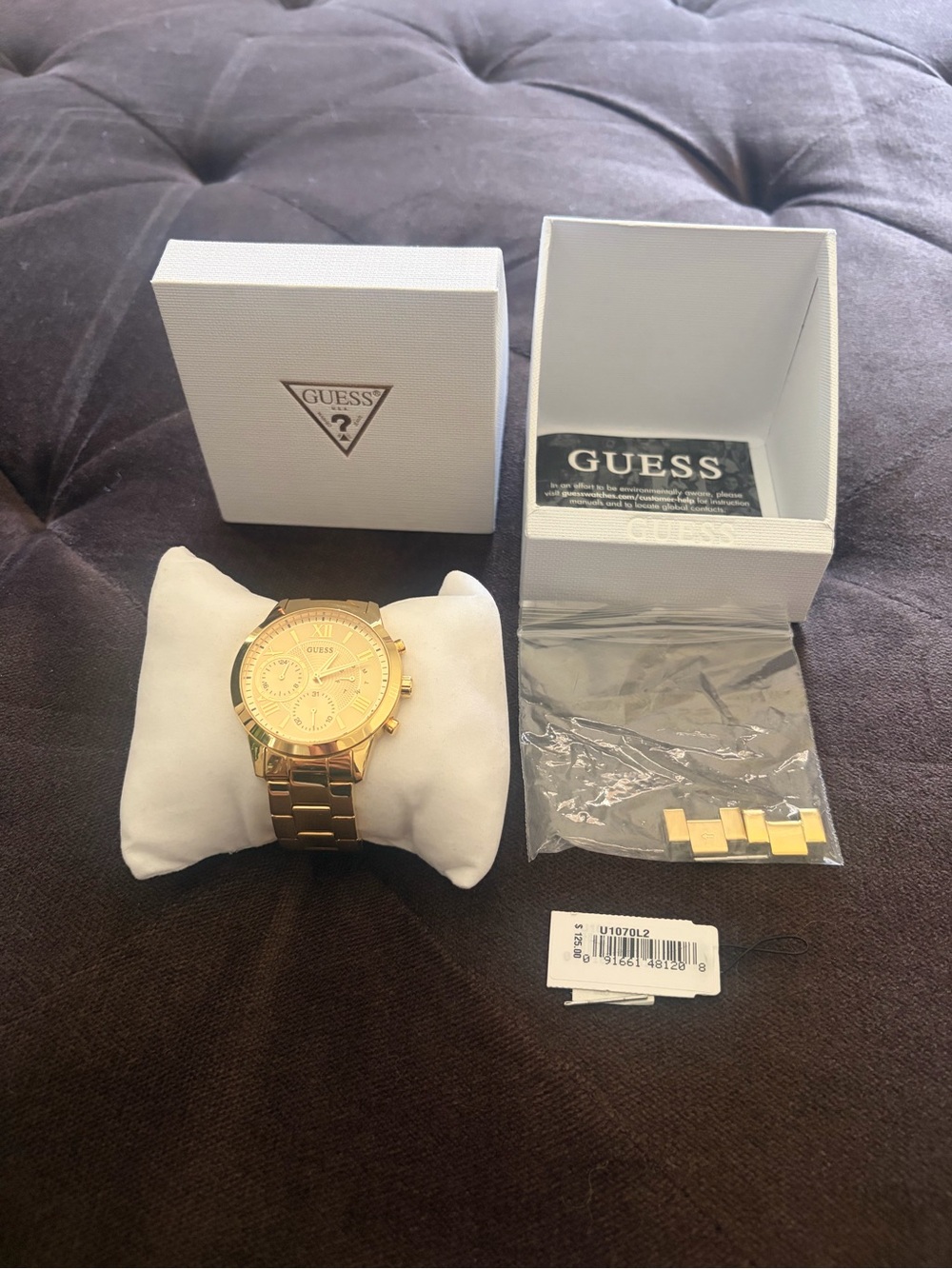 GUESS Gold-Tone Women’s chronograph Bracelet Watch - Picture 6 of 8